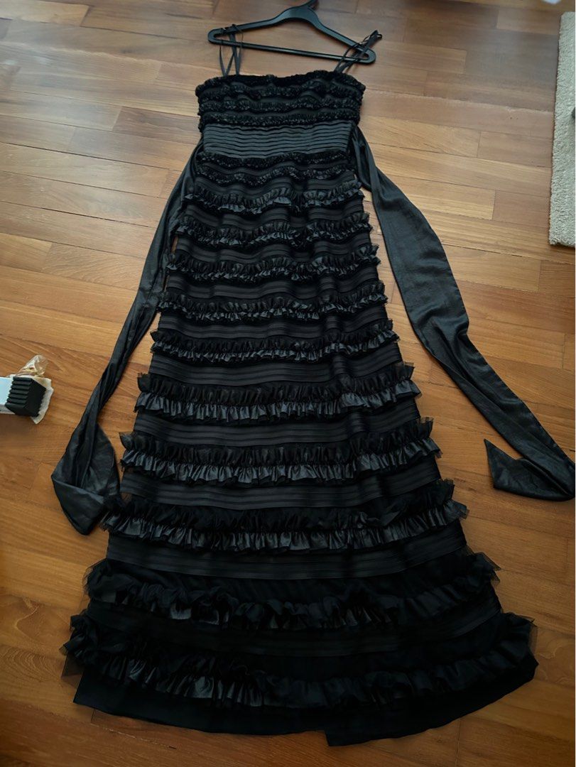 Black Evening Dress from BCBGMaxazria, Women's Fashion, Dresses & Sets, Evening dresses & gowns on Carousell Black Evening Dress from BCBGMaxazria, Women's Fashion, Dresses & Sets, Evening dresses & gowns on Carousell
