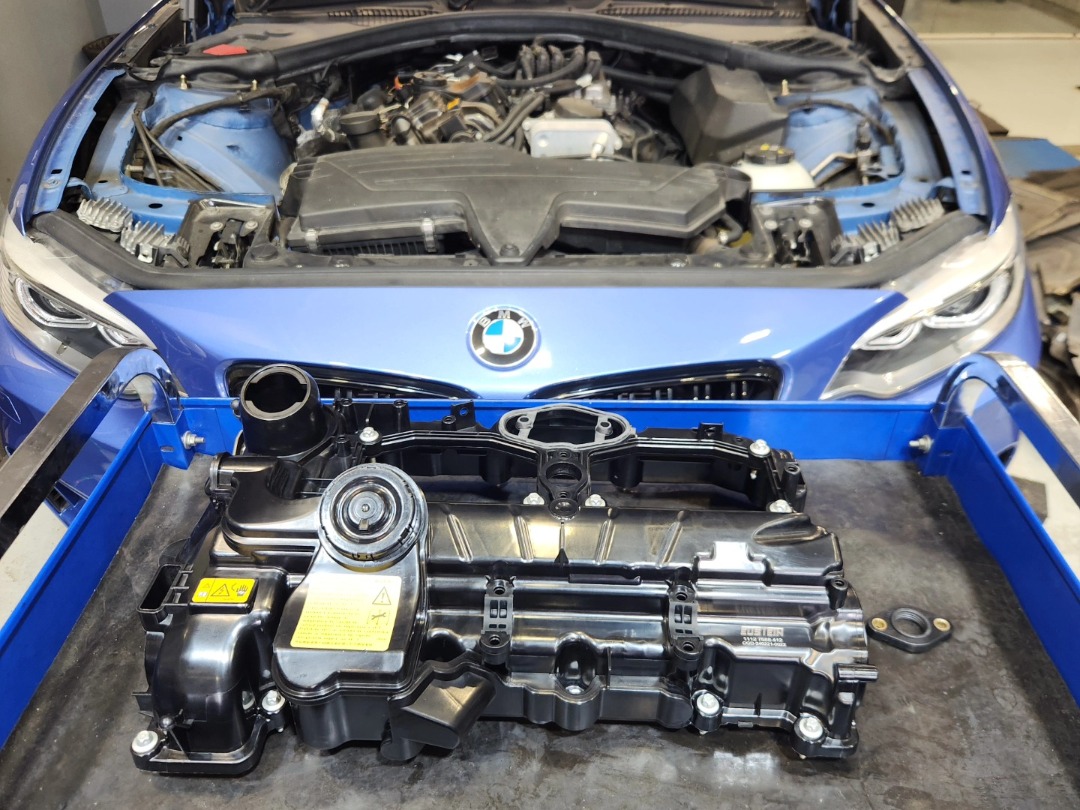 BMW F22 228i Change Original Oil Sump, OEM Oil Level Sensor, OEM Valve ...
