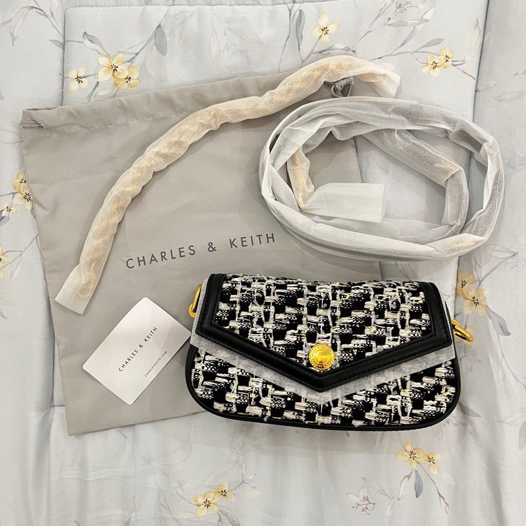 CHARLES KEITH Este Tweed Chain Handle Bag (Black)