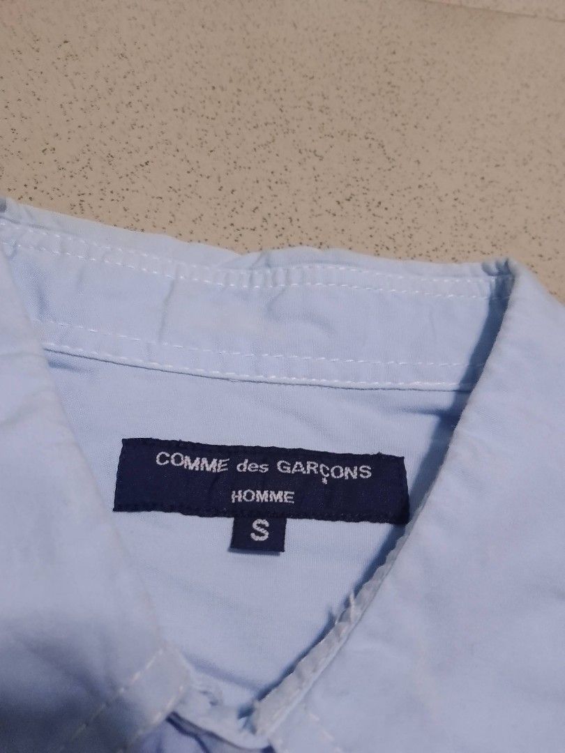COMME DES GARCONS HALFZIP LONGSLEEVE (Category: Sets & Coordinates) located in Bulacan. Submitted by rrthrifts (Listing ID 1315090192, Image 3). Description: VERY GOOD CONDITION SIZE SMALL ON TAG NEED WASH 1499PHP PLUS SHIPPING FEE ONLY.