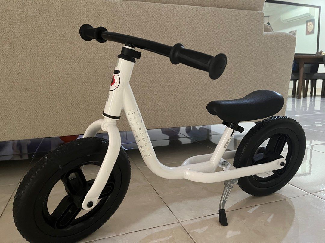 Balance bike decathlon deals