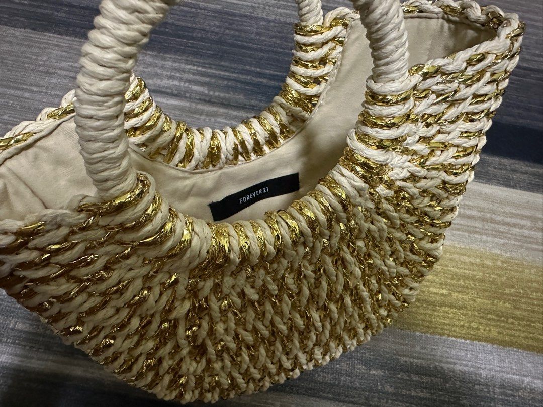 Forever 21 beach bag deals