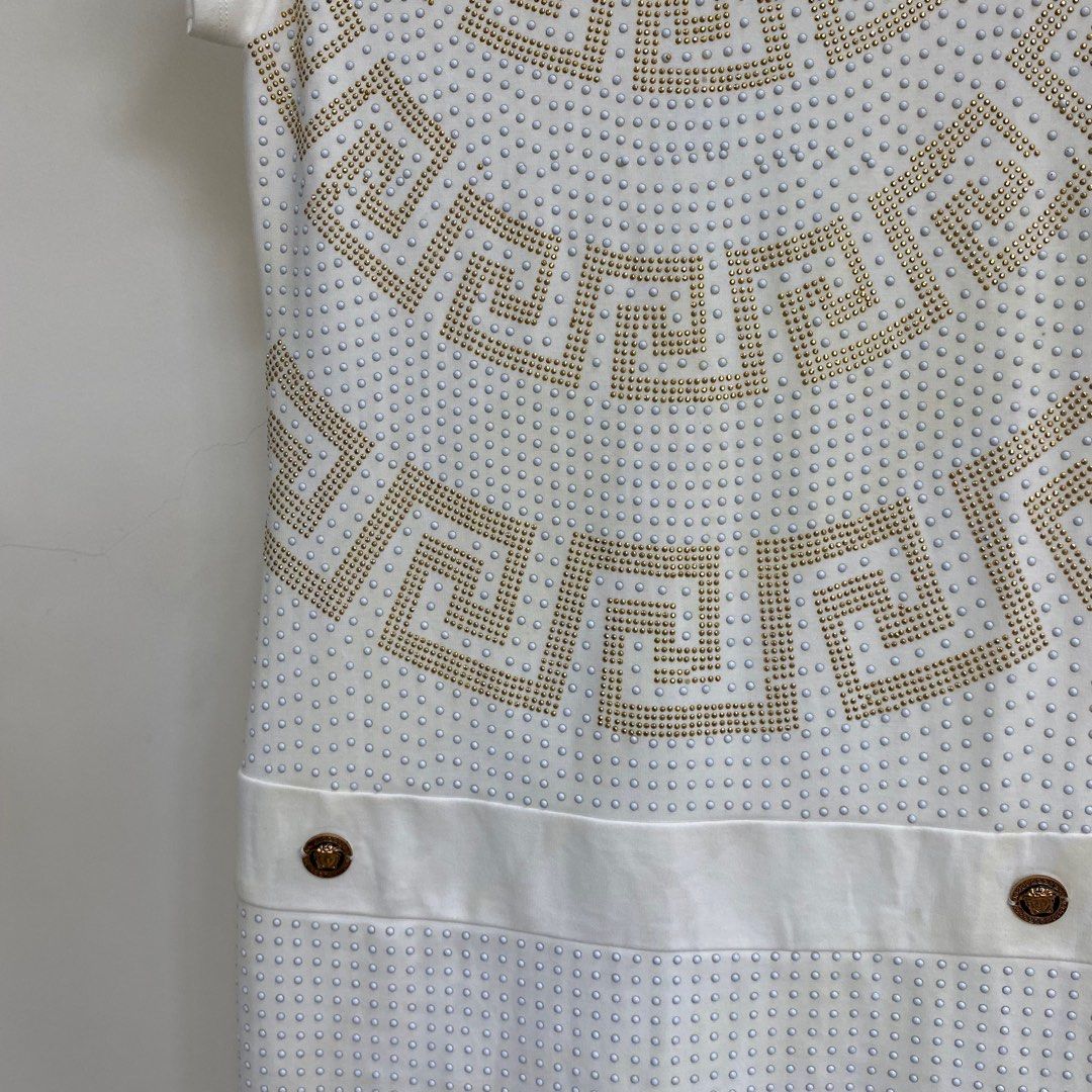Young Versace Dress (Category: Luxury Apparel) located in Bocaue. Submitted by justlive (Listing ID 1315039276, Image 3). Description: LAST PRICE POSTED.