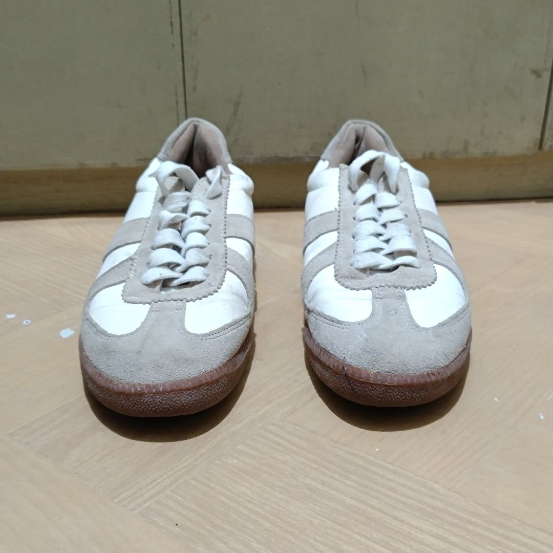GATS Shoes (Category: Sneakers) located in Manila. Submitted by imrald (Listing ID 1315056182, Image 2). Description: GATS Shoes / Trainers / Sneakers Samba alternative Size 7, 25 cm PHP 450 Payment: GCash, BPI Delivery: Grab, Lalamove, J&T.