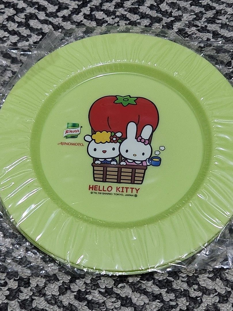 Hello Kitty Plates for Babies Set (Category: Weaning & Toddler Feeding) located in Imus. Submitted by veganistic (Listing ID 1315096123, Image 2). Description: 100% Japan Merch Good as new with spoons Approximately 20 cm in diameter.