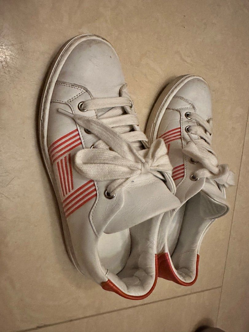 Hermes avantage sneakers 女裝, 鞋, 波鞋- Carousell