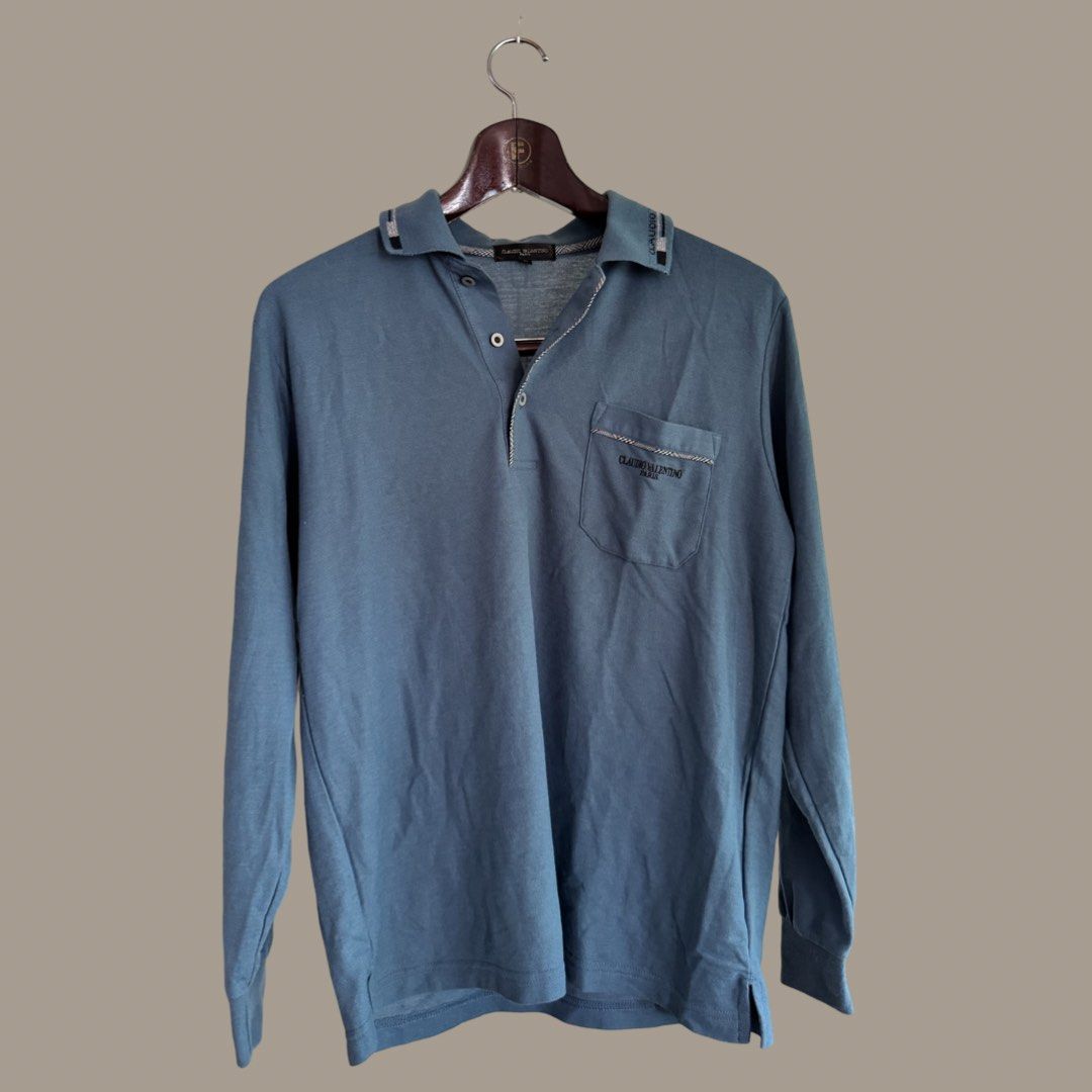 japanese brand longsleeve (Category: Coats, Jackets and Outerwear) located in Pio Duran. Submitted by asworn (Listing ID 1314945173, Image 1). Description: claudio valentino ₱200 dimes: 20x25 color: blue green 10/10 in great condition .