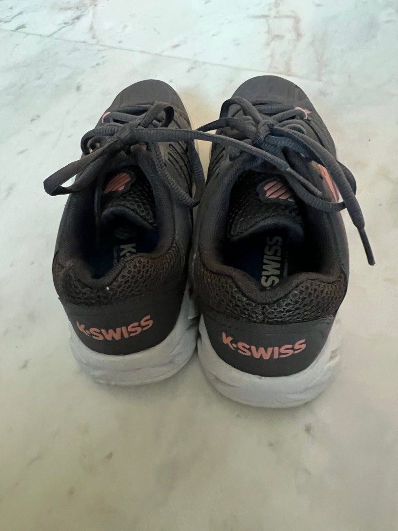 Swiss athletic shoes hotsell