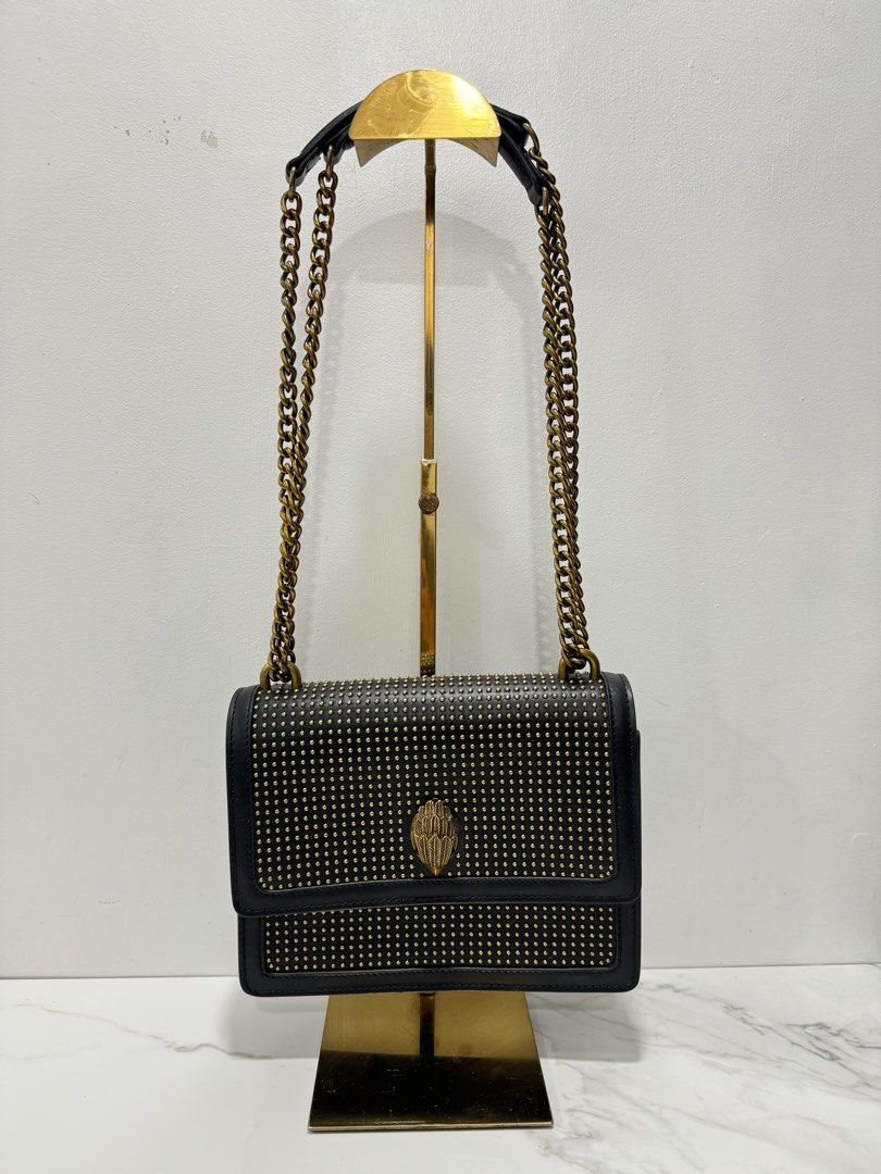 KURT GEIGER LONDON (Category: Luxury Bags & Wallets) located in Daraga. Submitted by luxbicolph (Listing ID 1315081525, Image 2). Description: .