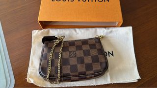 (Category: ) located in . Submitted by alvingoh9366 (Listing ID 1314970209, Image 1). Description: .