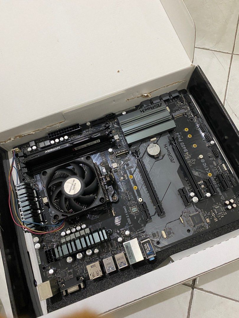 Senetic Asrock B450 Fatal1ty Gaming K4 Asrock B450 Pro4 Audio