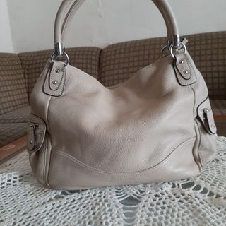 (Kategori: ) berada di . Dikirim oleh irtsa (ID iklan 1314939590, Gambar 1). Deskripsi: .