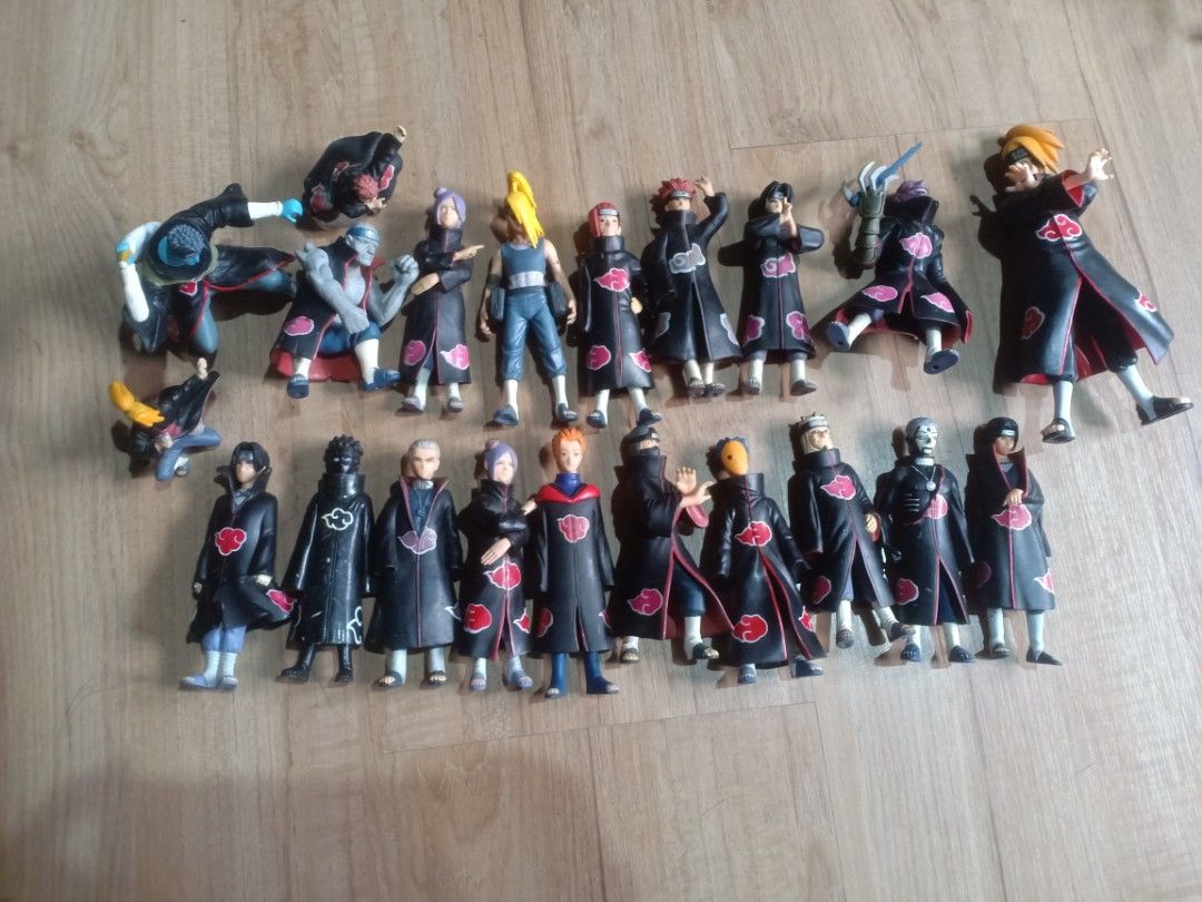 Naruto Akatsuki Figures (Category: Figurines & Statues) located in Caloocan City. Submitted by mkhelz (Listing ID 1315012814, Image 1). Description: Take all for only 900 Naruto Figures.