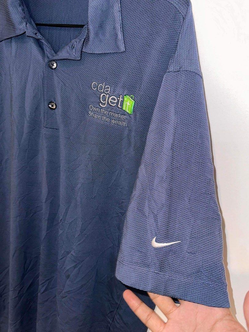 Nike golf polo shirt vintage (Category: Tshirts & Polo Shirts ) located in Zamboanga. Submitted by rafski (Listing ID 1314994004, Image 2). Description: 10/10 condition no issue Size L Fits XXL L 28in W 21 in Shipping via JNT Zamboanga City area +SF.