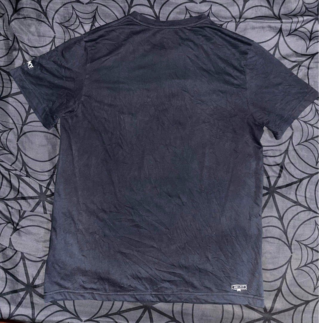 Nike t shirt travis scott style (Category: Tshirts & Polo Shirts ) located in Zamboanga. Submitted by rafski (Listing ID 1314993124, Image 3). Description: 9/10 good condition Fits XXL L 30in W 19 in Shipping via JnT Zamboanga city area +SF .