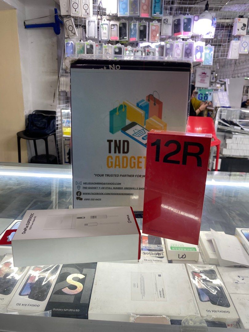 One Plus 12R (Category: OnePlus) located in Pasig City. Submitted by melissaomb01623 (Listing ID 1314975783, Image 2). Description: One Plus 12R 16gb Ram 256gb Rom Brand new sealed 1 year warranty 📌pick up store in greenhills shopping center 📌we do cod in metro manila and near provinces just add sf only 📌we ship nationwide via LBC 💯we accept swap/trade in 📌we accept credit card/ggives 📌we accept billease installment 📌for fast transaction m