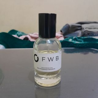 (Kategori: ) berada di . Dikirim oleh prlvdbye (ID iklan 1315012122, Gambar 1). Deskripsi: .