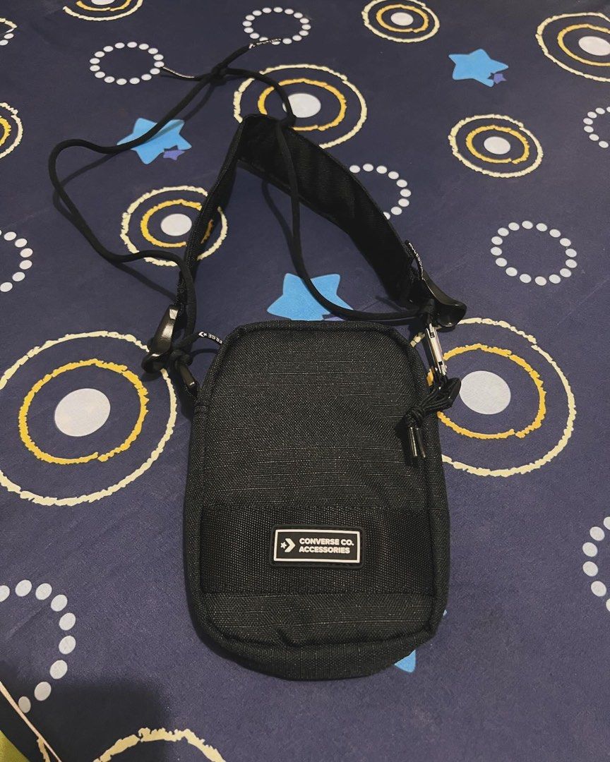 Slingbag converse clearance