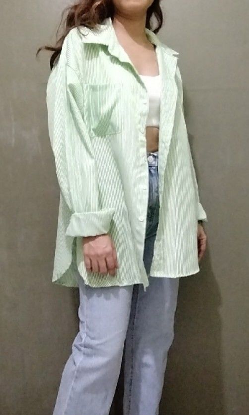 Oversized Striped Green Longsleeves+ FREEBIE (Category: Longsleeves) located in Cebu City. Submitted by laganda (Listing ID 1315074523, Image 3). Description: like brand new free size ( armhole 28" bust 54" length 30").