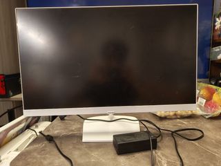 （分類：）位於 。 由 buyyourstufffff 提交（商品編號 1315044390，圖片 1）。簡介： 。