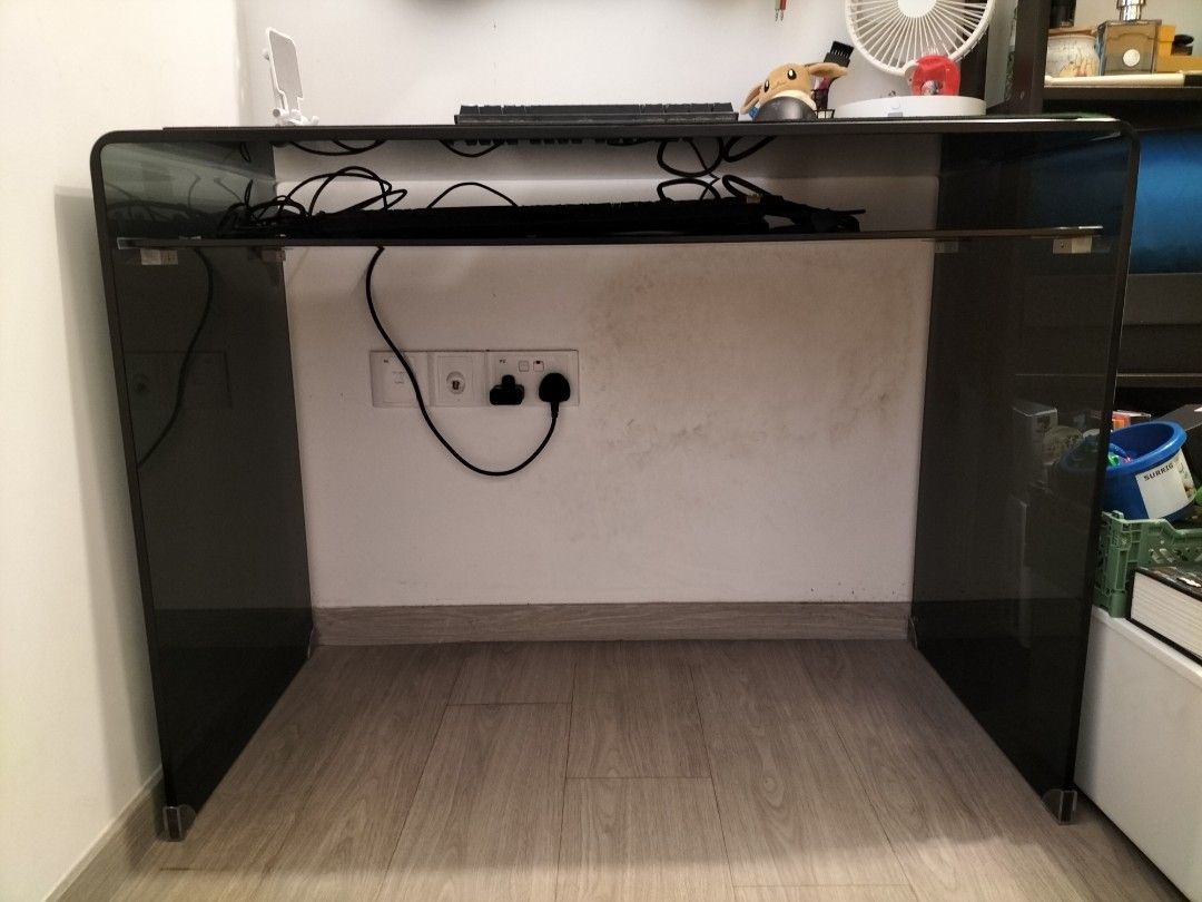 Study Table (Category: Tables & Sets) located in Singapore. Submitted by hcfc91 (Listing ID 1315081750, Image 2). Description: Solid glass.