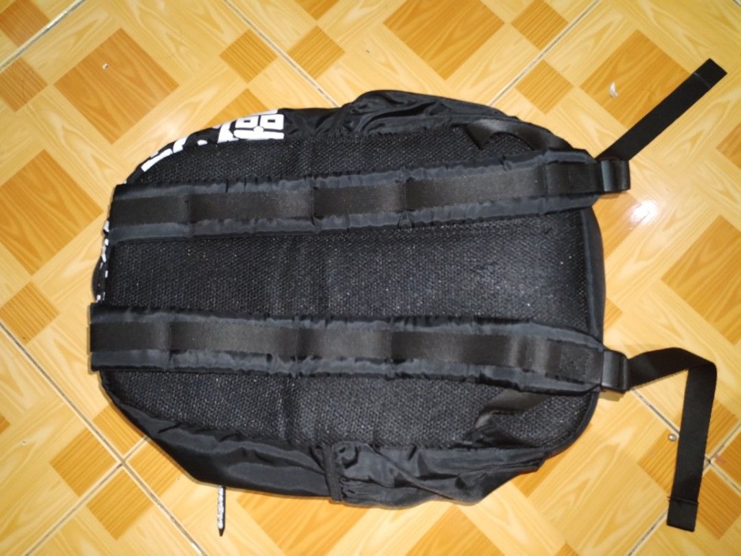 Super dry back pack original (Category: Backpacks) located in Manila. Submitted by adaovin19802203 (Listing ID 1314944053, Image 2). Description: Super dry backpack original/ like new Condition.