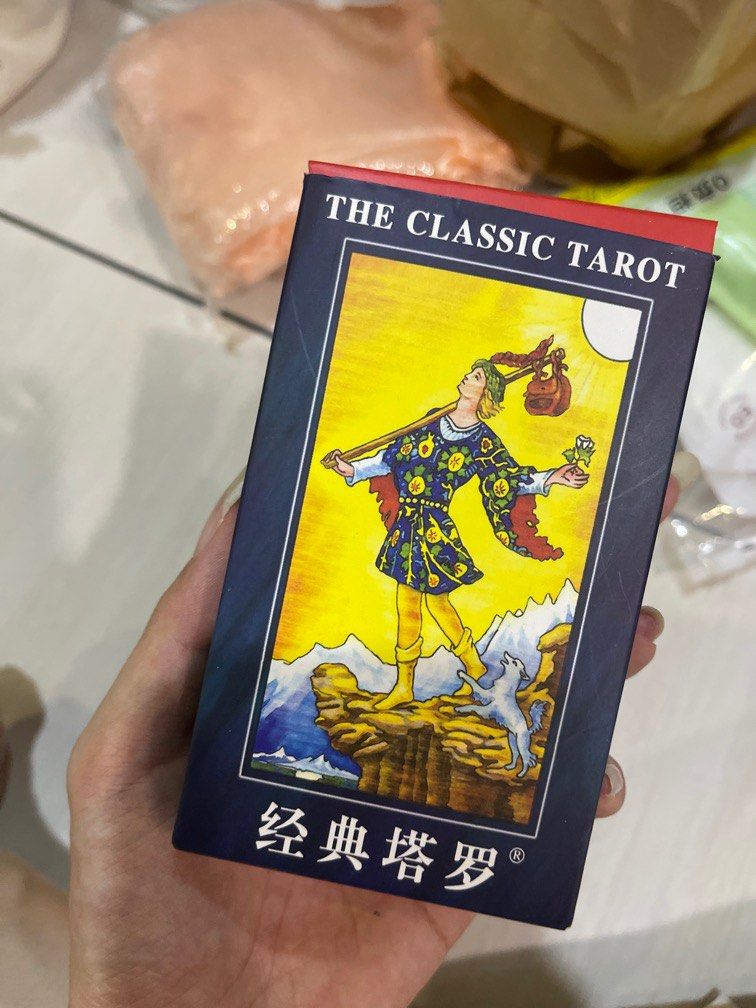 Tarot card (Category: Toys & Games) located in Klang. Submitted by mscorner (Listing ID 1315088708, Image 2). Description: Only use few time.