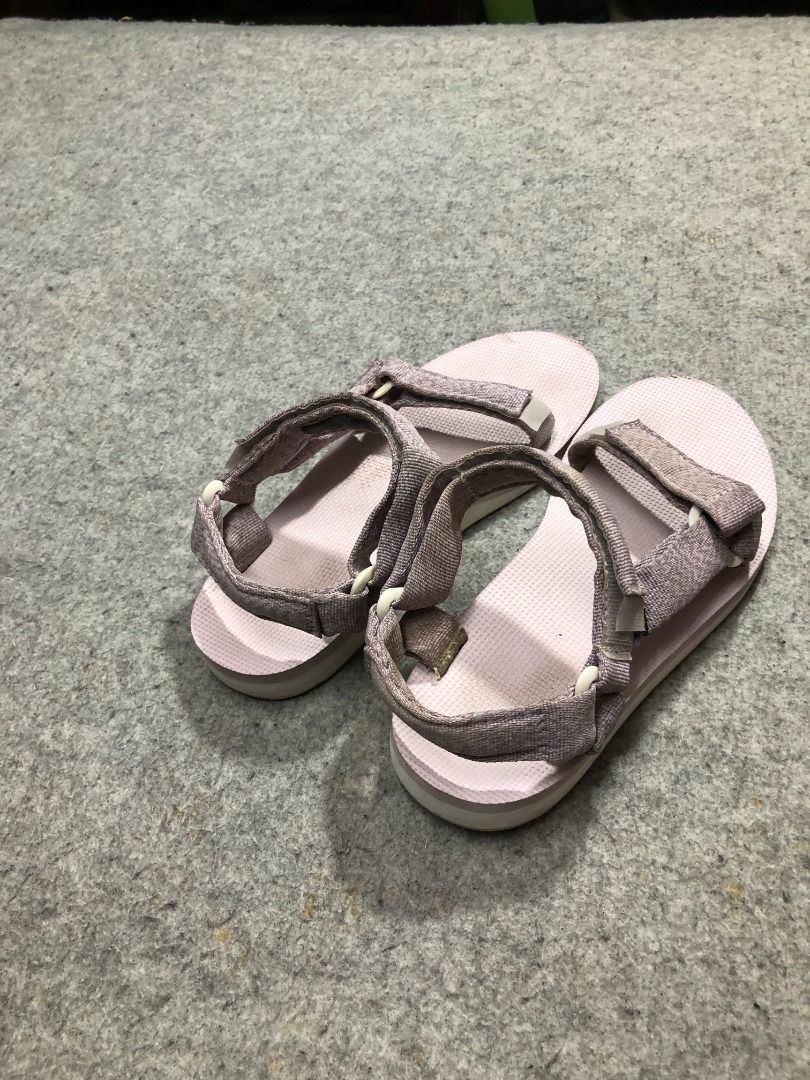 Teva size 7 deals