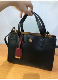 (Kategori: ) berada di . Dikirim oleh bubunashop (ID iklan 1315052090, Gambar 1). Deskripsi: .