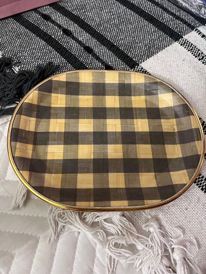 vintage gingham tray (Category: Storage Boxes & Baskets) located in Manila. Submitted by jiden26 (Listing ID 1314954602, Image 1). Description: Got it from japan!! perfect for trinkets holder MOP: Gcash.