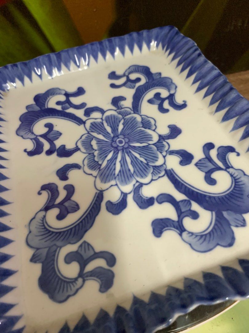 Victoria Kitchenware Vintage Large VICTORIA WARE Blue & White CHEESE / BUTTER LIDDED DISH ...