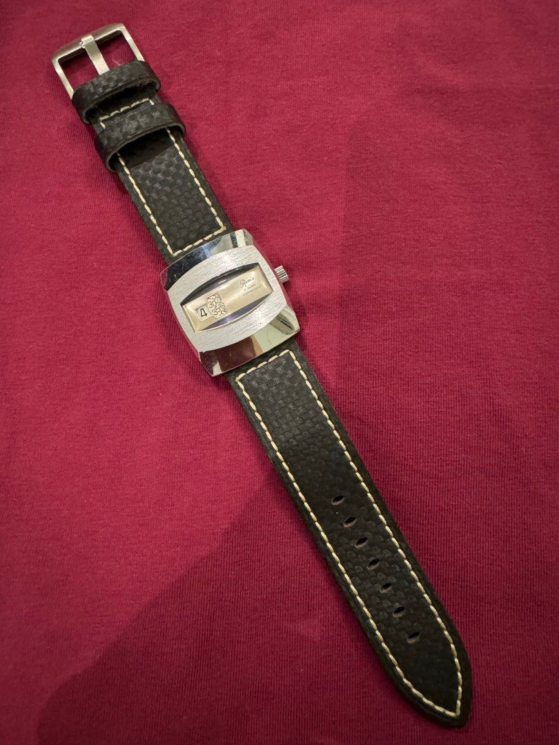 Vintage Swiss Jump Hour Digital Watch SORNA propeller 410 Renis 330 LOUVIC Mystery 250 BULOVA Art Deco 540 Unisex. Women s Fashion Watches Accessories Watches on Carousell