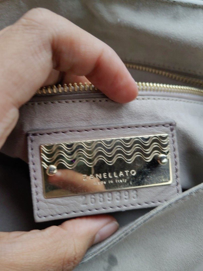 ZANELLATO (Category: Luxury Bags & Wallets) located in Davao. Submitted by daneyvintage (Listing ID 1315029246, Image 3). Description: .