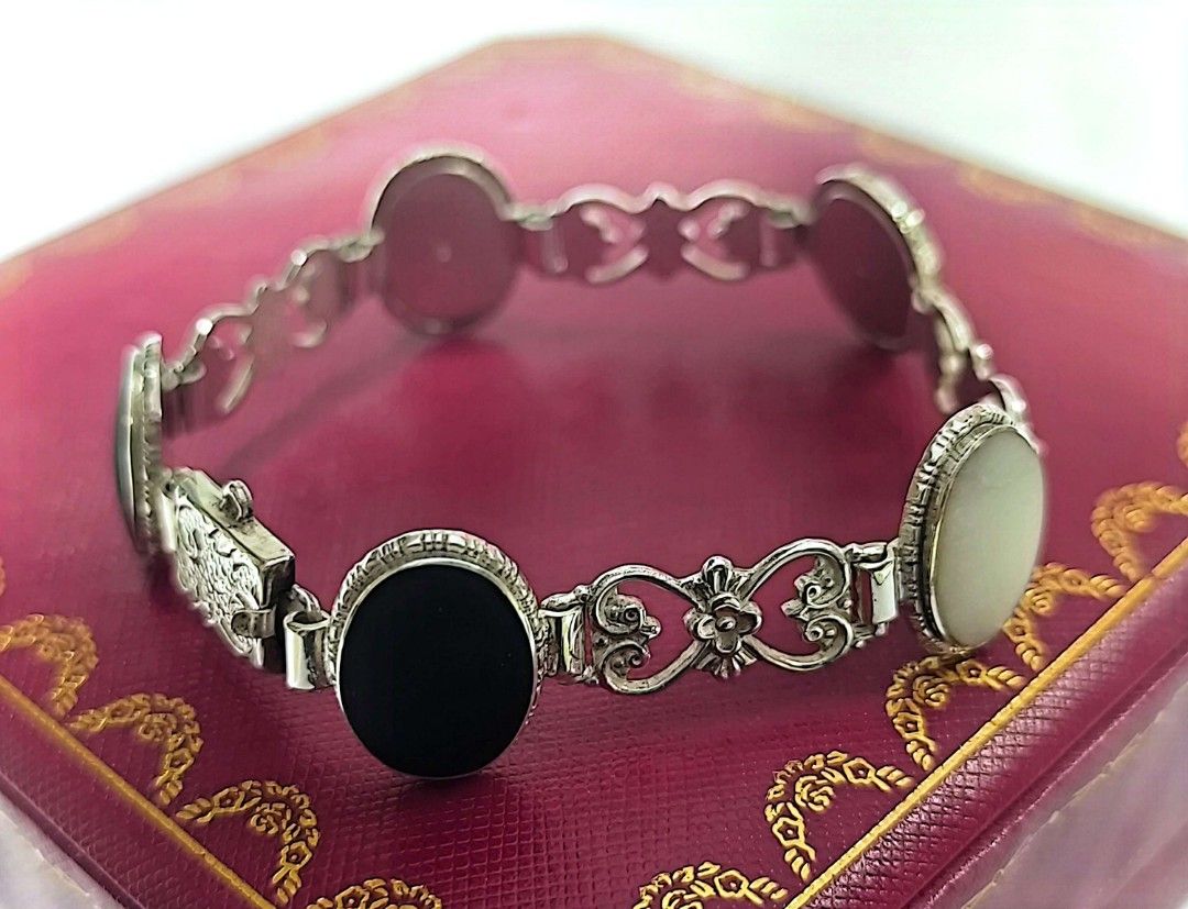Hg&s silver bracelet hotsell
