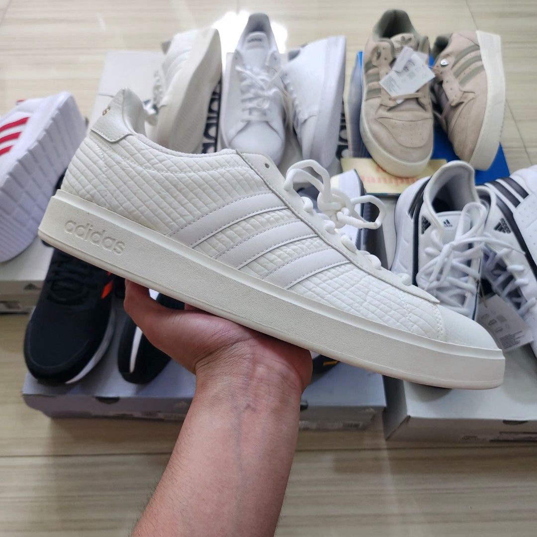 ACT FAST PAMIGAY STEAL ADIDAS GRAND COURT 2.0 Men s Fashion Footwear Sneakers on Carousell