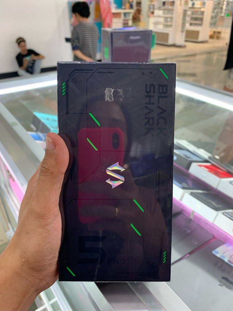 Black Shark 5 Pro (12/256gb) (Category: Android Others) located in Manila. Submitted by arzillah (Listing ID 1315295800, Image 2). Description: Black Shark 5 Pro 12/256gb Brand new Sealed Open for COD/COP + SF Manila area (sameday delivery) Province area (via LBC) required DP to avoid cancellations Physical store: Greenhills Shopping Center, 2ndfloor, stall#: Ai 11 Contact#: 09482217224 Page: Arzillah Gadgets Shop Fb: Princess Arzillah.