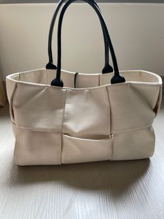 （分類：）位於 。 由 kw543 提交（商品編號 1315175848，圖片 1）。簡介： 。