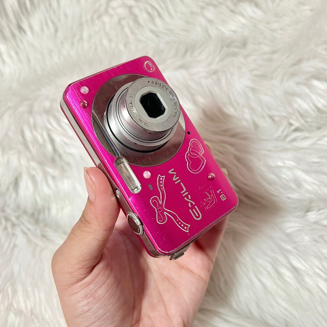 CASIO EXILIM EX-Z80 ピンク　ハローキティ　デジカメ CASIO EXILIM EX-Z80 ピンク ハローキティ デジカメ CASIO EXILIM EX