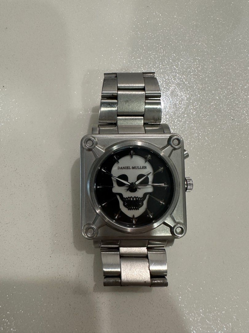 Daniel muller watch asusto newest