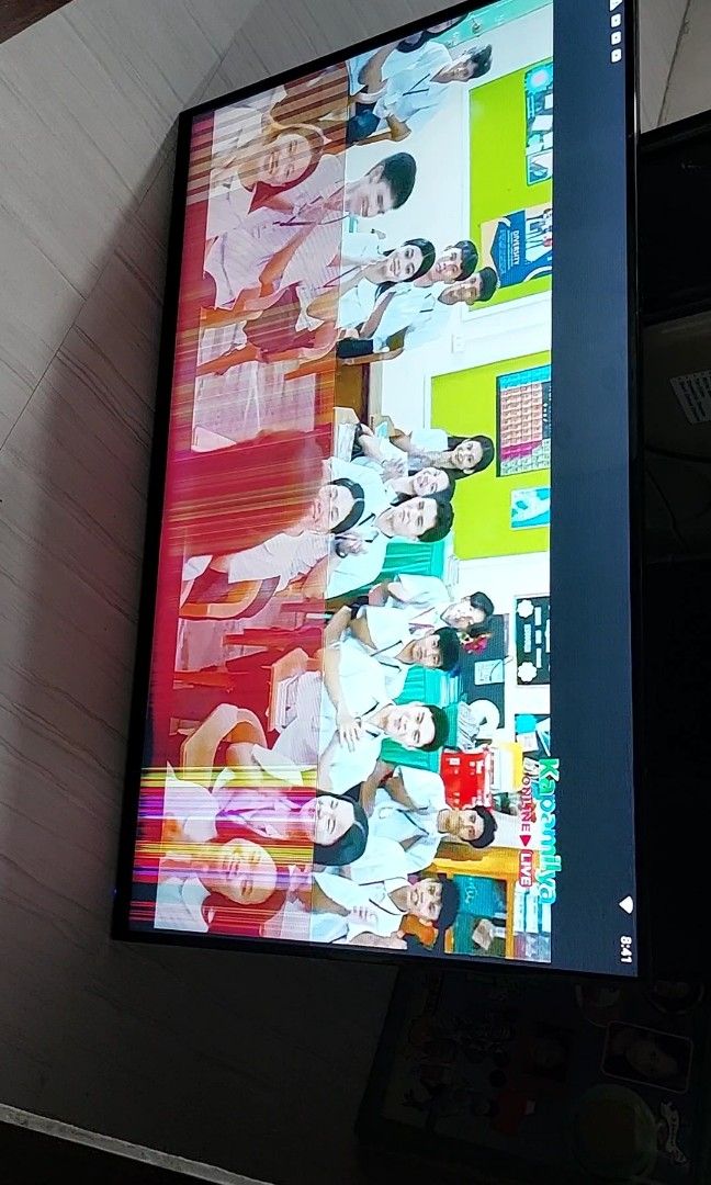 Repriced - Devant 55" (Category: TV) located in Manila. Submitted by mjolnir10104532 (Listing ID 1315188800, Image 1). Description: Devant LED TV 55" Full HD Selling as defective LCD issue (see photos) As is where is Still negotiable For pick up only....