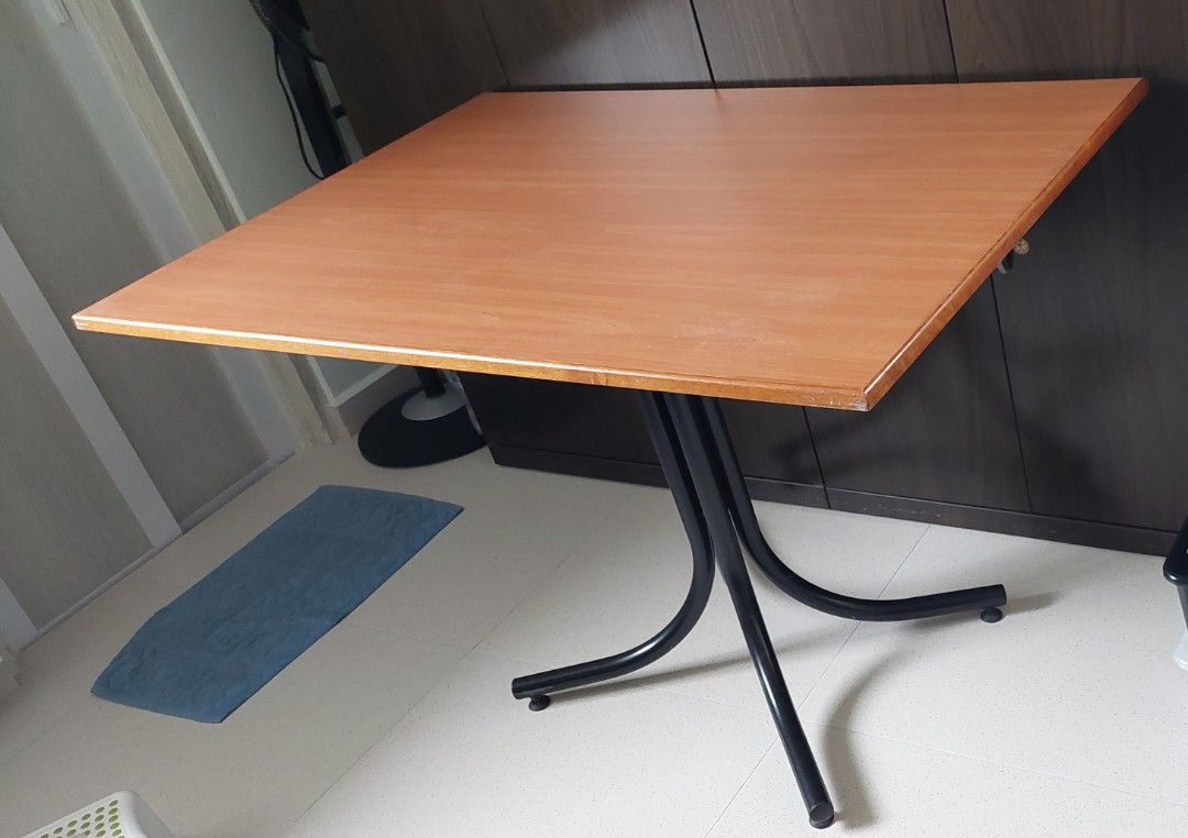 Dining table (Category: Tables & Sets) located in Singapore. Submitted by paneuro (Listing ID 1315232613, Image 1). Description: tabletop 70cm X 107cm.