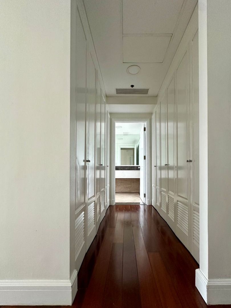 Gallery image with a fresh perspective