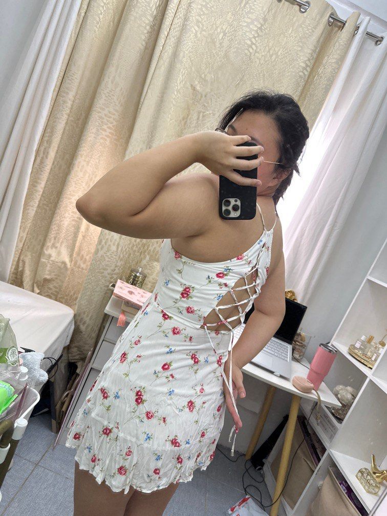 Forever 21 white dress with flowers sale