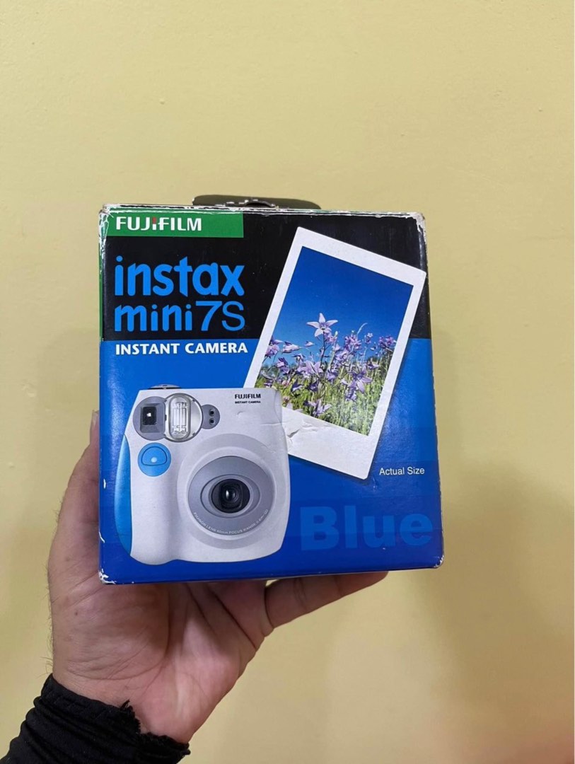 Mini 7 Camera Fujifilm Instax Mini 7s, Photography, Cameras on Carousell