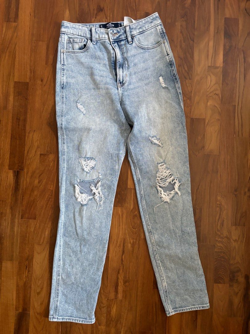hollister ultra high rise ripped light wash mom jeans Women s Fashion Bottoms Jeans Leggings on Carousell