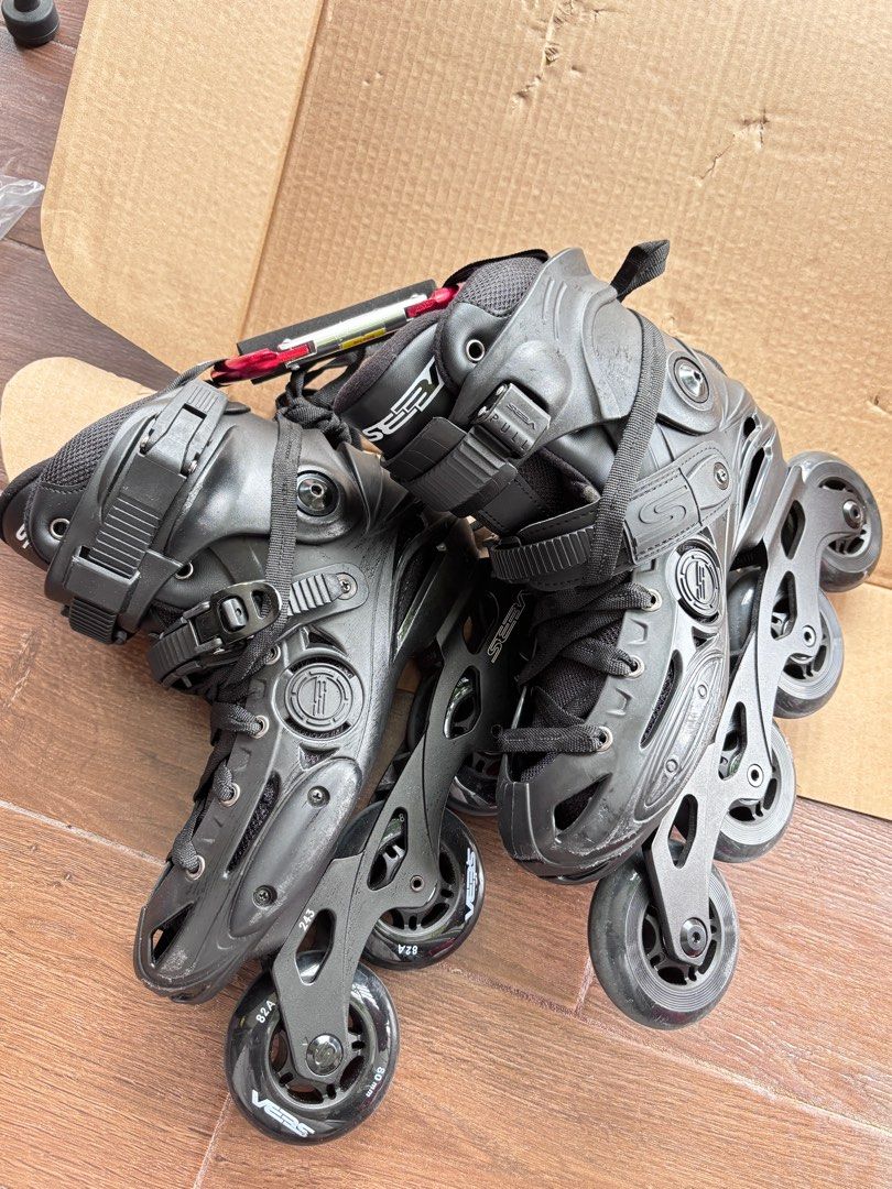 Inline Skates (Category: Skates, Rollerblades & Scooters) located in Singapore. Submitted by uhmmmmm (Listing ID 1315140653, Image 3). Description: Brand New skates bought this year only for $181. Used only twice, comes with a free carabiner that i bought so that you can carry it easily on hand or attach it to a bag. size is eur 37! .