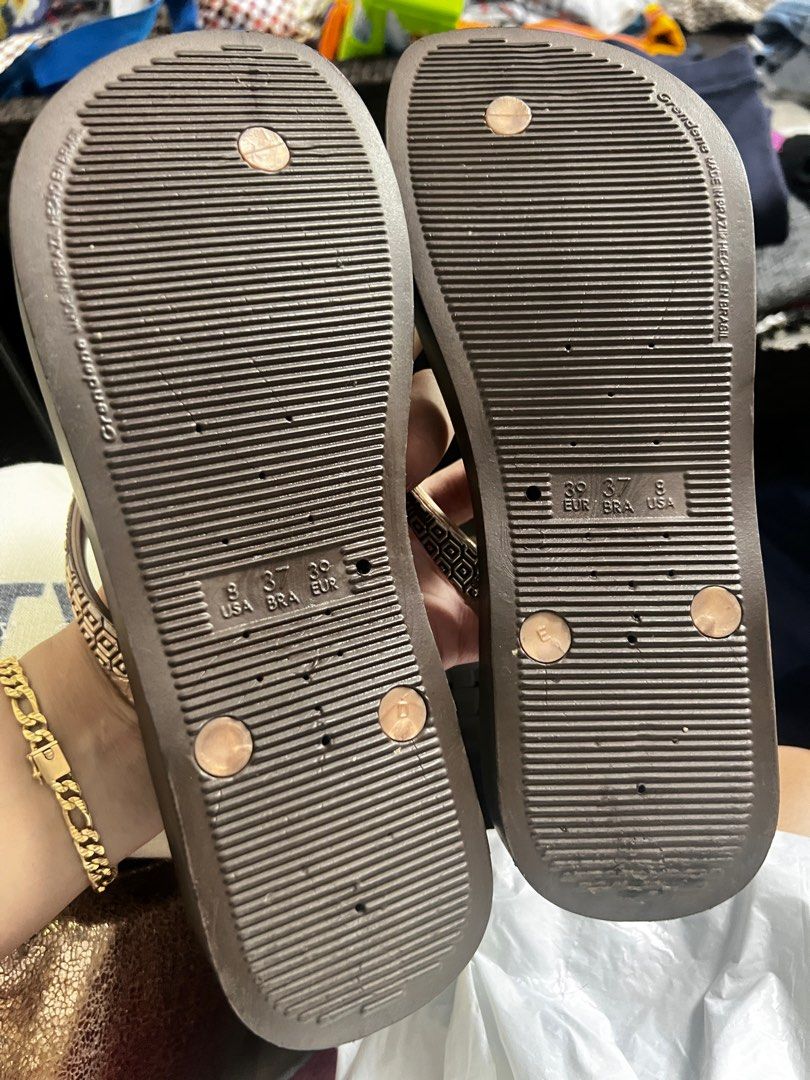 Ipanema Us8 Eur39 (Category: Flats & Sandals) located in Las Pinas. Submitted by gray_closetcleanup (Listing ID 1315203585, Image 2). Description: .