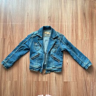 (Kategori: ) berada di . Dikirim oleh prelovedbydevmhrn (ID iklan 1315168982, Gambar 1). Deskripsi: .