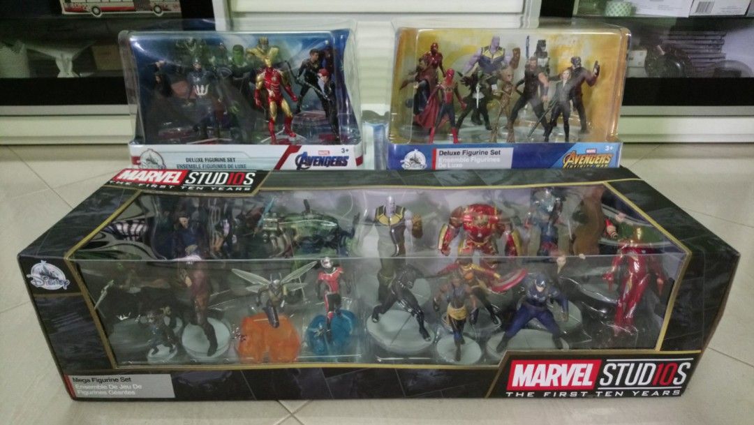 Marvel Avengers Deluxe Figurine Set Infinity War Endgame The First 10 Years
