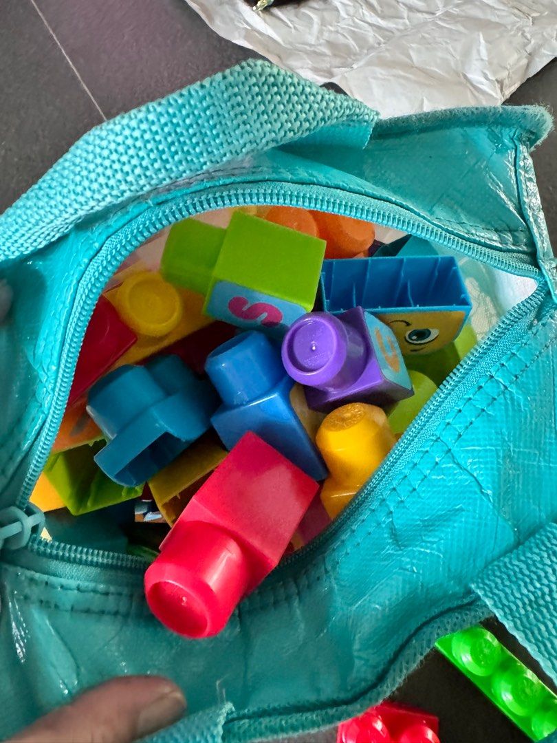 Megablocks (Category: Lego & Building Sets) located in Taguig. Submitted by coyprincess (Listing ID 1315171496, Image 3). Description: More than 40pcs. Mixed it with other blocks that we have..